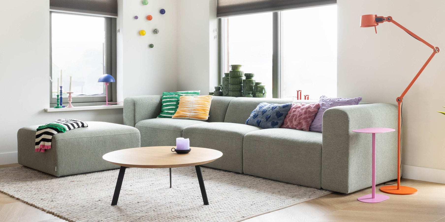 Een nieuwbouwwoning met kleurrijk en vintage interieur Een nieuwbouwwoning met kleurrijk en vintage interieur